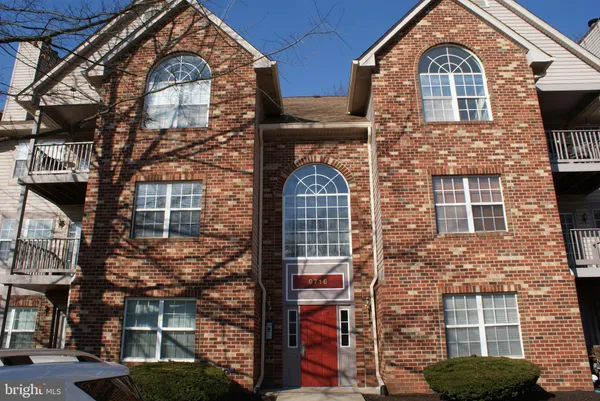 $2,400 | 9716 Lake Point Court, Unit 203, Upper Marlboro, MD 20774