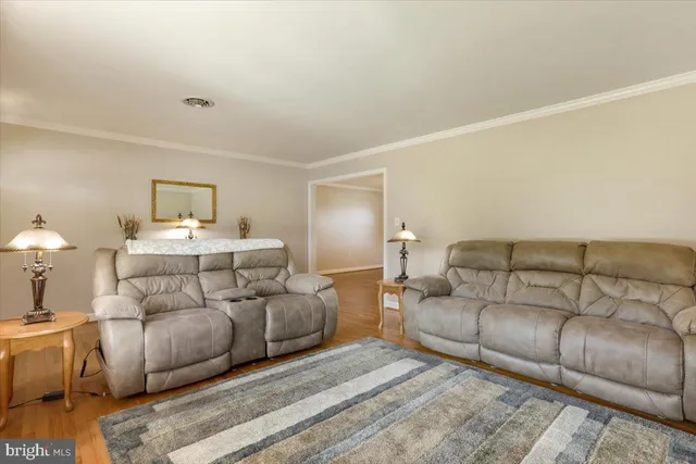 $399,900 | 16040 Cloverton Lane, Williamsport, MD 21795