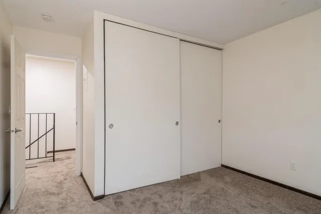 $194,500 | 6444 84th Court North, Brooklyn Park, MN 55445