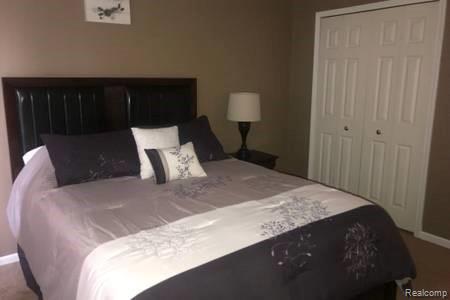 4314 Schaefer Road, Unit 22 Dearborn, MI 48126 - Photo 4 of 12