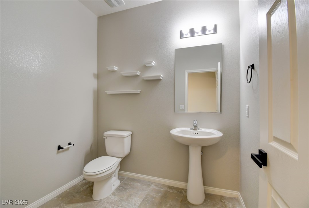 4120 Free Bird Crest Avenue North Las Vegas, NV 89081 - Photo 3 of 18