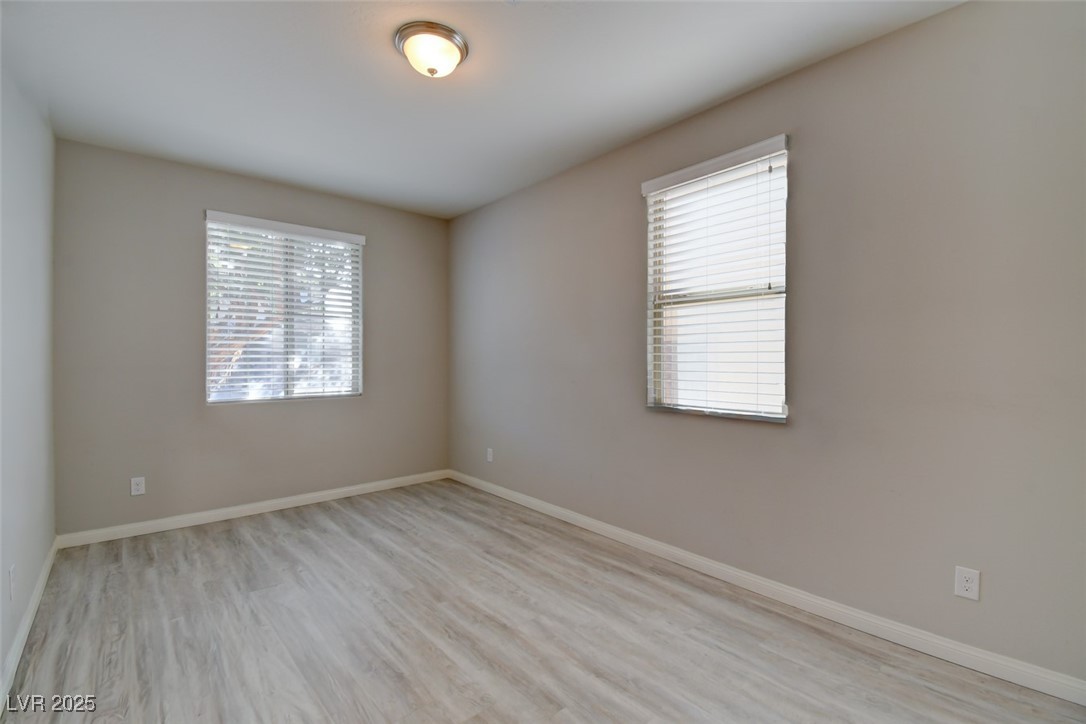 4120 Free Bird Crest Avenue North Las Vegas, NV 89081 - Photo 5 of 18