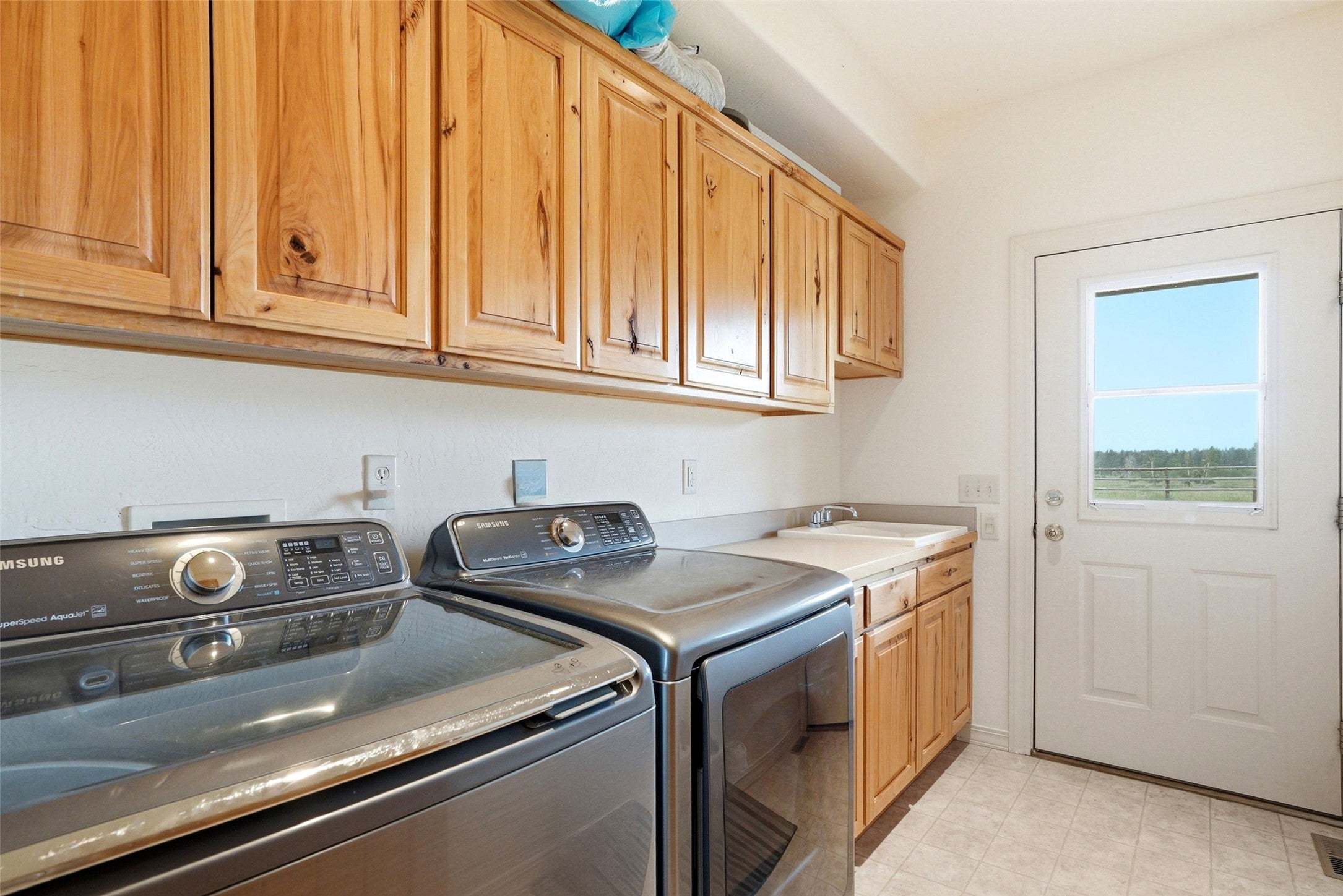 359 Bear Creek Road Victor, MT 59875 - Photo 17 of 41 Gallery Image 17