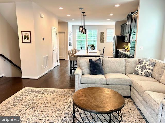 22332 Foundation Drive Ashburn, VA 20148 - Photo 8 of 38