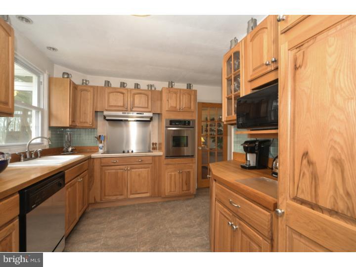 61 Millstone Road Millstone Township, NJ 08535 - Photo 5 of 16 Gallery Image 5