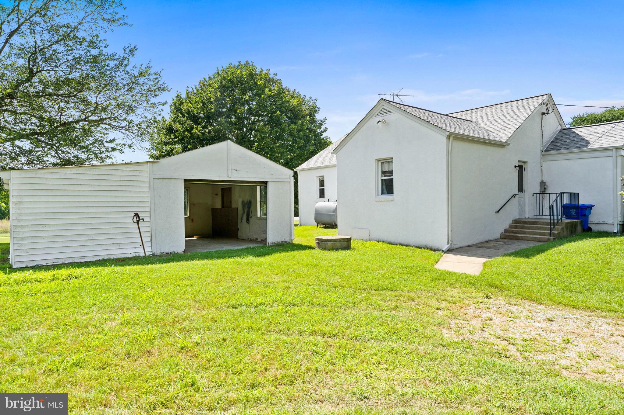 8251 Marshall Corner Road Pomfret, MD 20675 - Photo 5 of 27