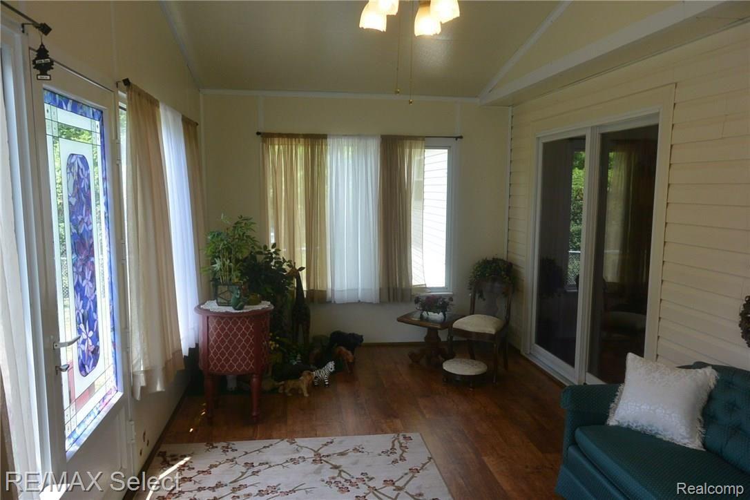 7058 Torrey Road Swartz Creek, MI 48473 - Photo 20 of 31 DSC_2204.JPG