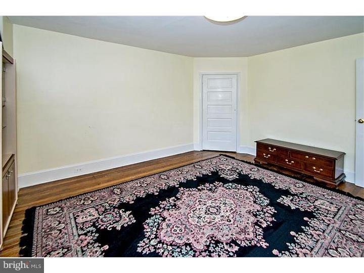 6357 Sherwood Road Philadelphia, PA 19151 - Photo 16 of 25 Gallery Image 16