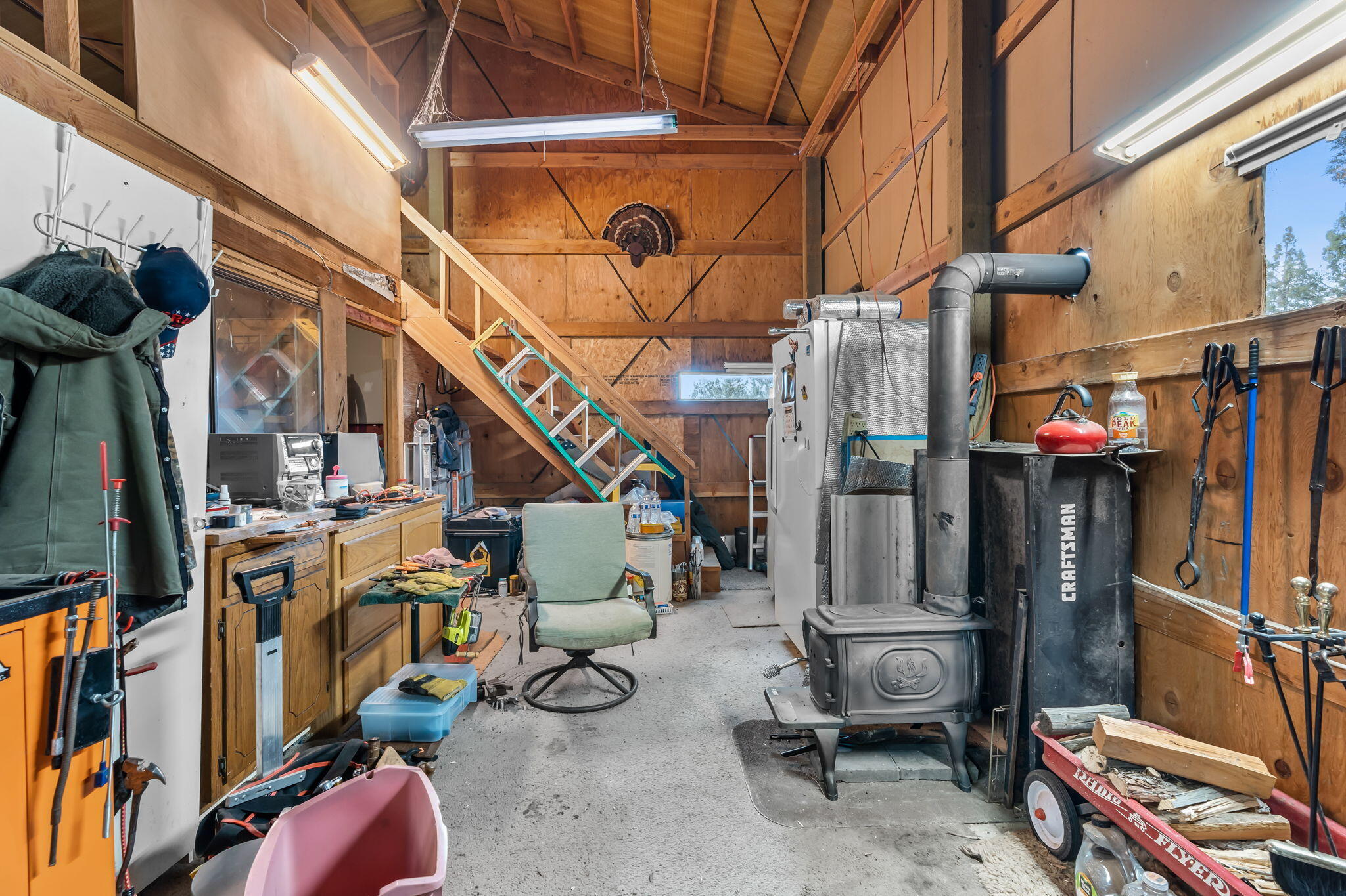 15051 Southeast Cayuse Road Prineville, OR 97754 - Photo 28 of 56 2023_04_10_15051_se_cayuse_rd_pv-27