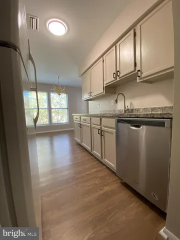 $292,000 | 13270 Meander Cove Drive, Unit 14, Germantown, MD 20874