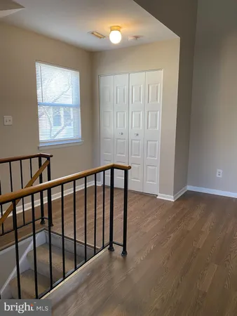 a view of entryway with a window