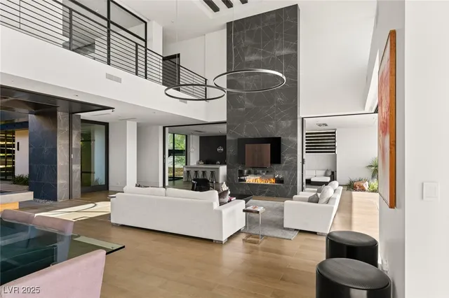 $7,995,000 | 9 Boulderback Drive, Henderson, NV 89012