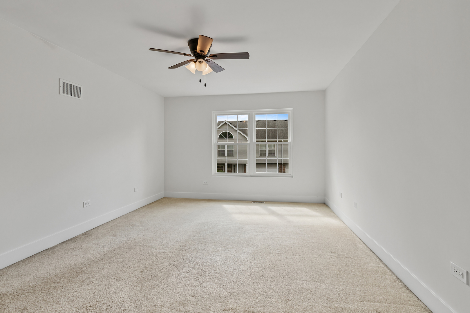 14710 Kenton Avenue Midlothian, IL 60445 - Photo 8 of 20 a view of empty room with windows