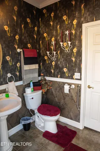 $649,000 | 352 Rutherford Drive, New Tazewell, TN 37825