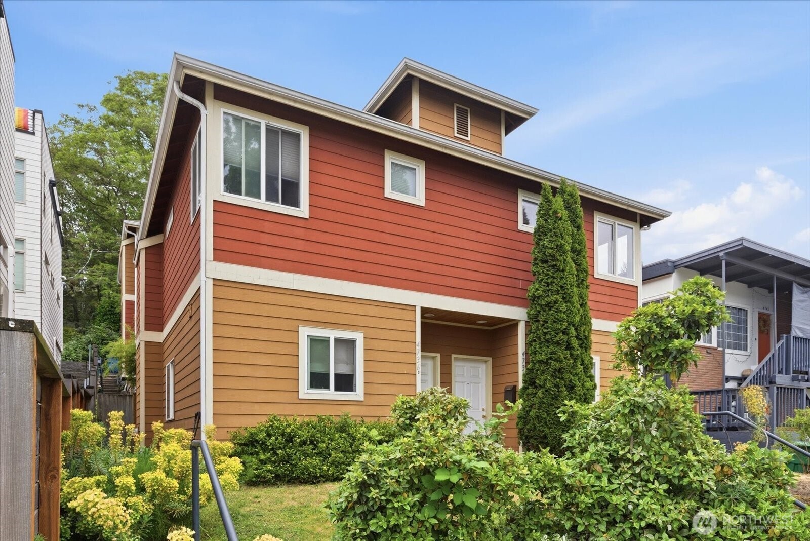 4736 Delridge Way Southwest, Unit B Seattle, WA 98106 - Photo 2 of 18