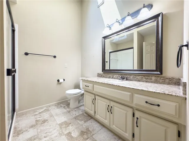 $340,000 | 6308 Northwest 82 Court, Kansas City, MO 64151