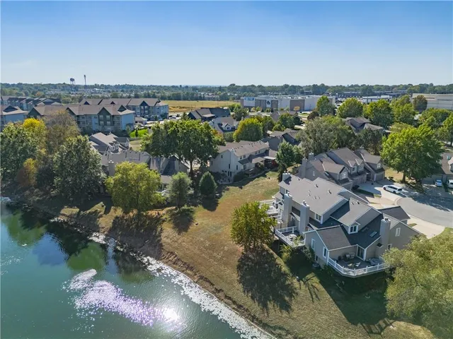 $340,000 | 6308 Northwest 82 Court, Kansas City, MO 64151