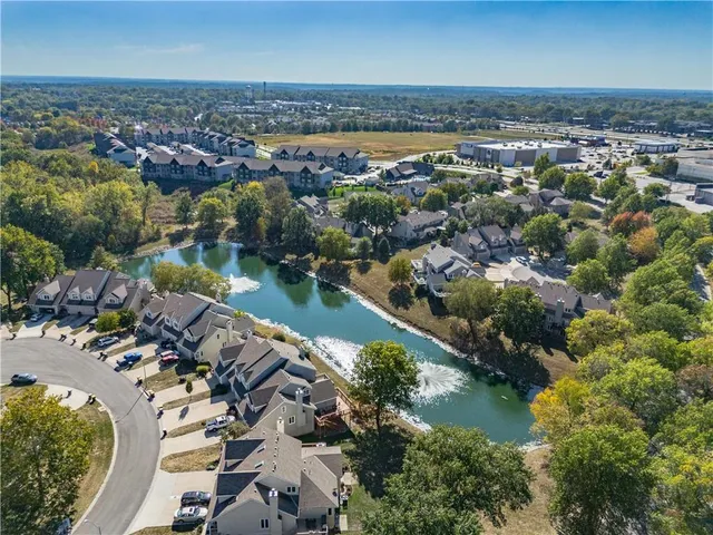 $340,000 | 6308 Northwest 82 Court, Kansas City, MO 64151