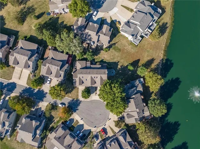 $340,000 | 6308 Northwest 82 Court, Kansas City, MO 64151