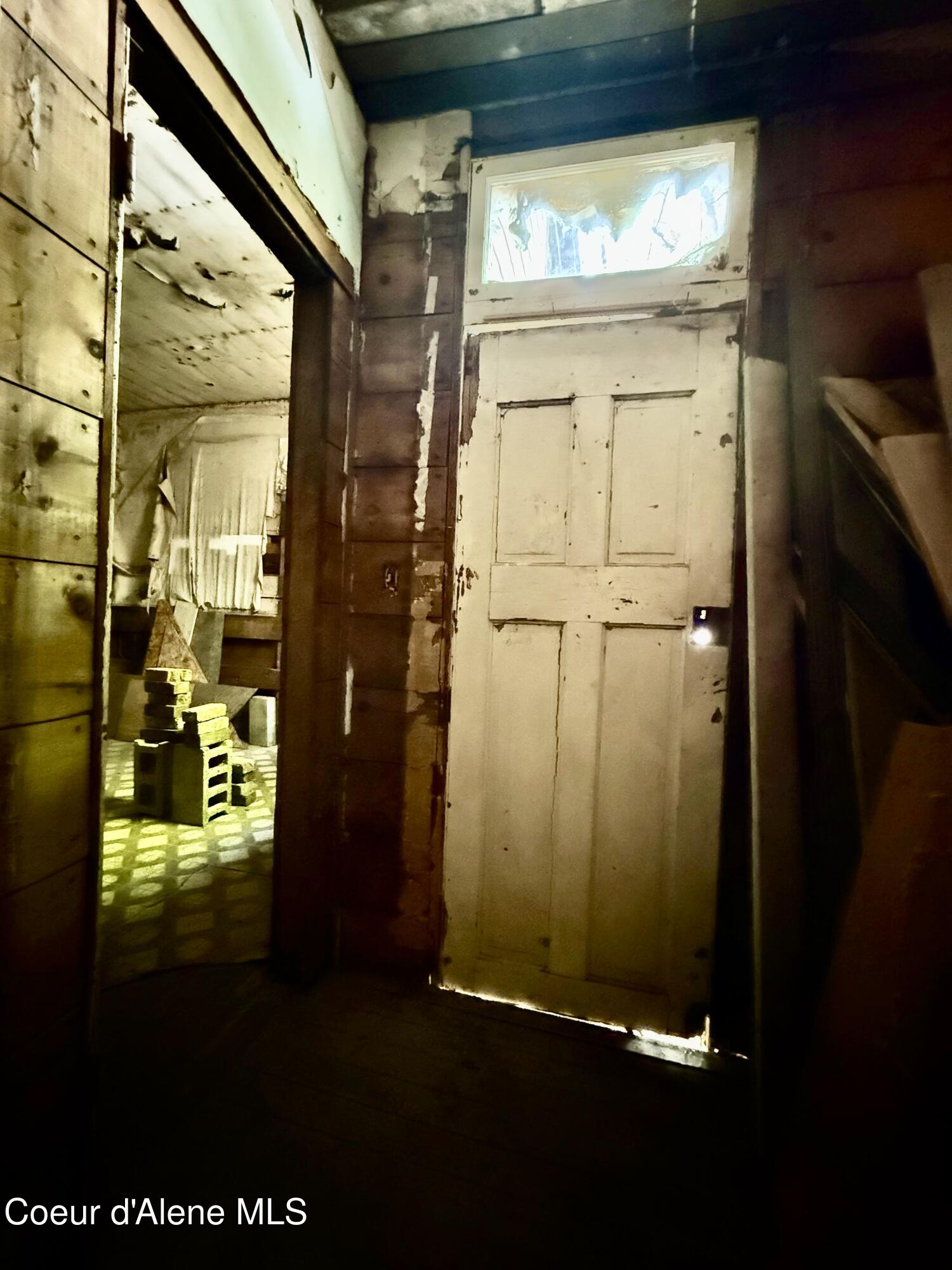 408 High Bank Street Wallace, ID 83873 - Photo 14 of 30 Second Floor