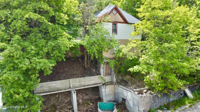 $119,000 | 408 High Bank Street, Wallace, ID 83873