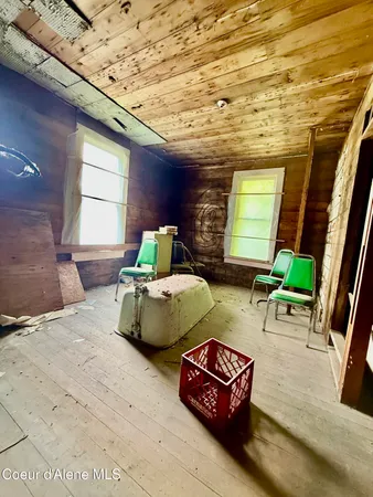 $119,000 | 408 High Bank Street, Wallace, ID 83873