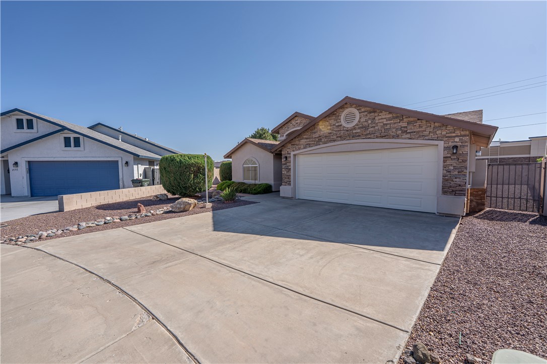 3790 Steel Avenue Kingman, AZ 86409 - Photo 2 of 41 Front of Structure