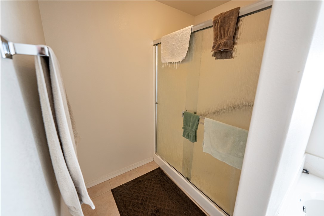 3790 Steel Avenue Kingman, AZ 86409 - Photo 24 of 41 Bathroom