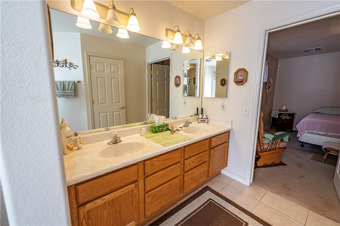 3790 Steel Avenue Kingman, AZ 86409 - Photo 26 of 41 Bathroom