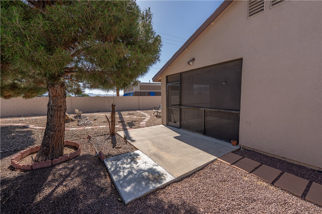 3790 Steel Avenue Kingman, AZ 86409 - Photo 29 of 41 Yard