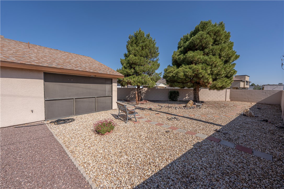 3790 Steel Avenue Kingman, AZ 86409 - Photo 32 of 41 Yard