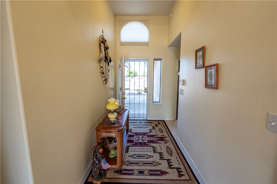 3790 Steel Avenue Kingman, AZ 86409 - Photo 5 of 41 Entry
