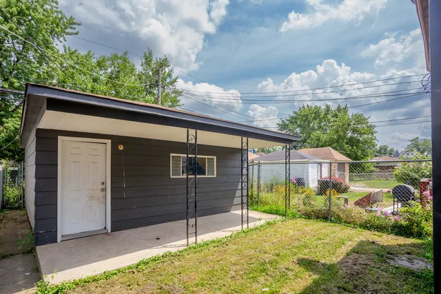 $319,000 | 9309 South Ada Street, Chicago, IL 60620