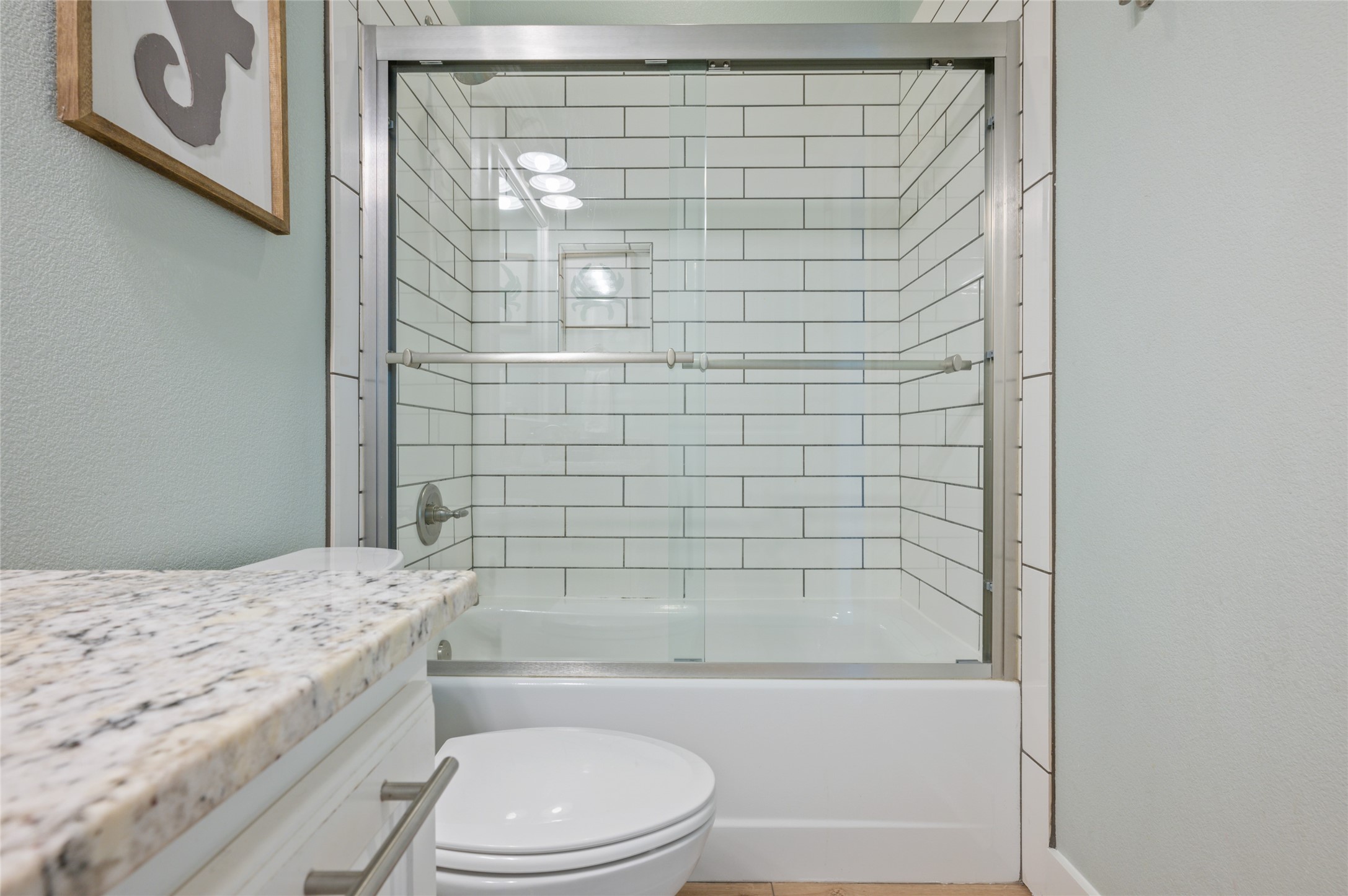 982 South Redfish Crystal Beach, TX 77650 - Photo 41 of 44 a bathroom with a bathtub and shower