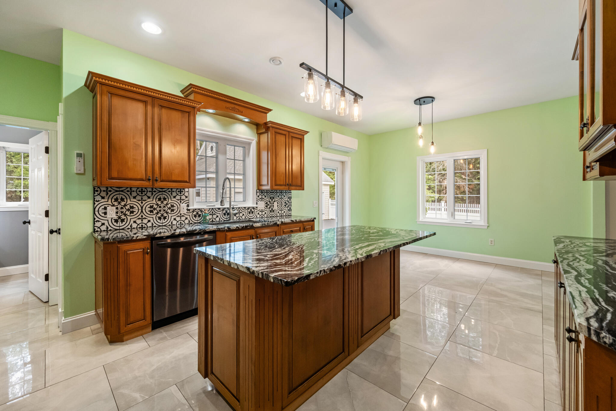 52 Vista Ridge Glenburn, ME 04401 - Photo 21 of 68 DSC_9469