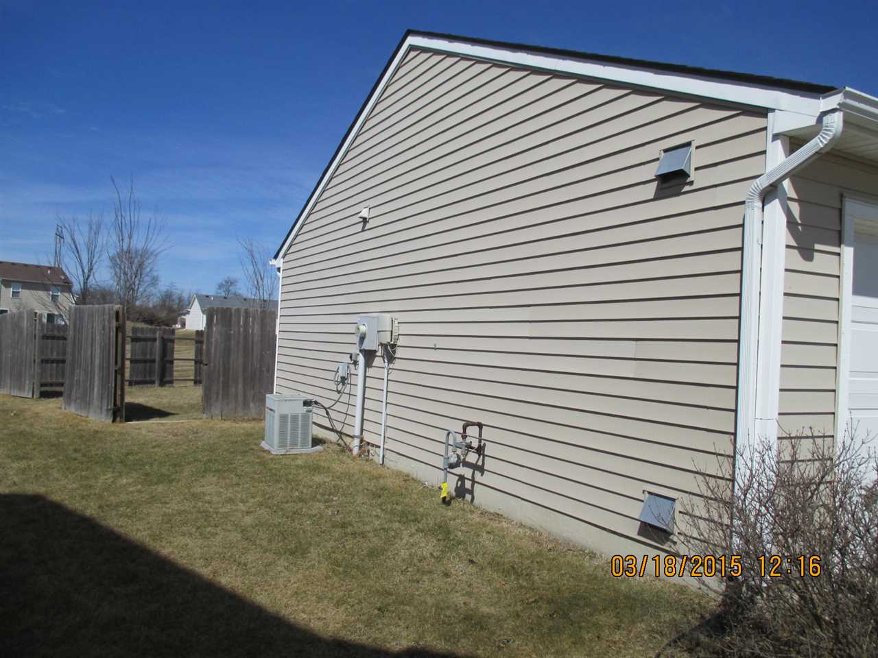 9727 Rio Canyon Court Fort Wayne, IN 46825 - Photo 3 of 15 Gallery Image 3