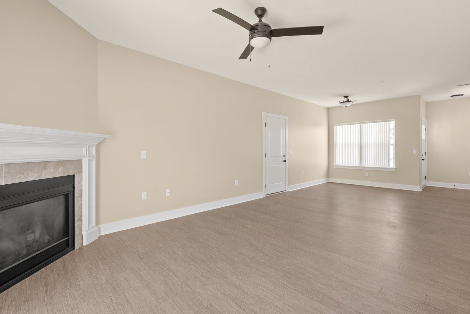2939 Shanes Way Bettendorf, IA 52722 - Photo 8 of 25