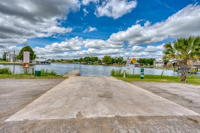 $3,000 | 1304 Prairie Creek Drive, Granite Shoals, TX 78654