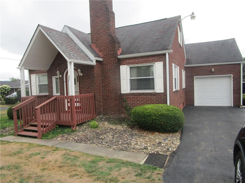 140 Prittstown Road Mount Pleasant, PA 15666 - Photo 4 of 27 Gallery Image 4