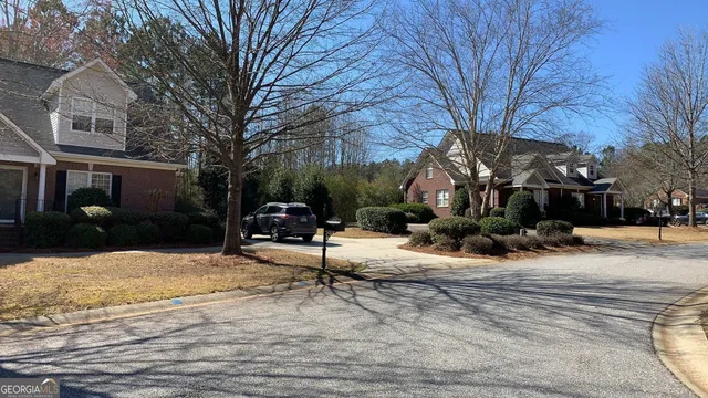 $1,600 | 1062 Canter Bend, Bogart, GA 30622