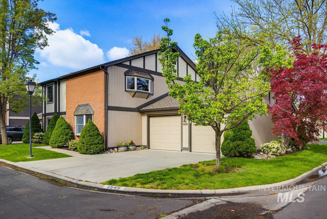 1549 Lenz Lane Boise, ID 83712 - Photo 1 of 42