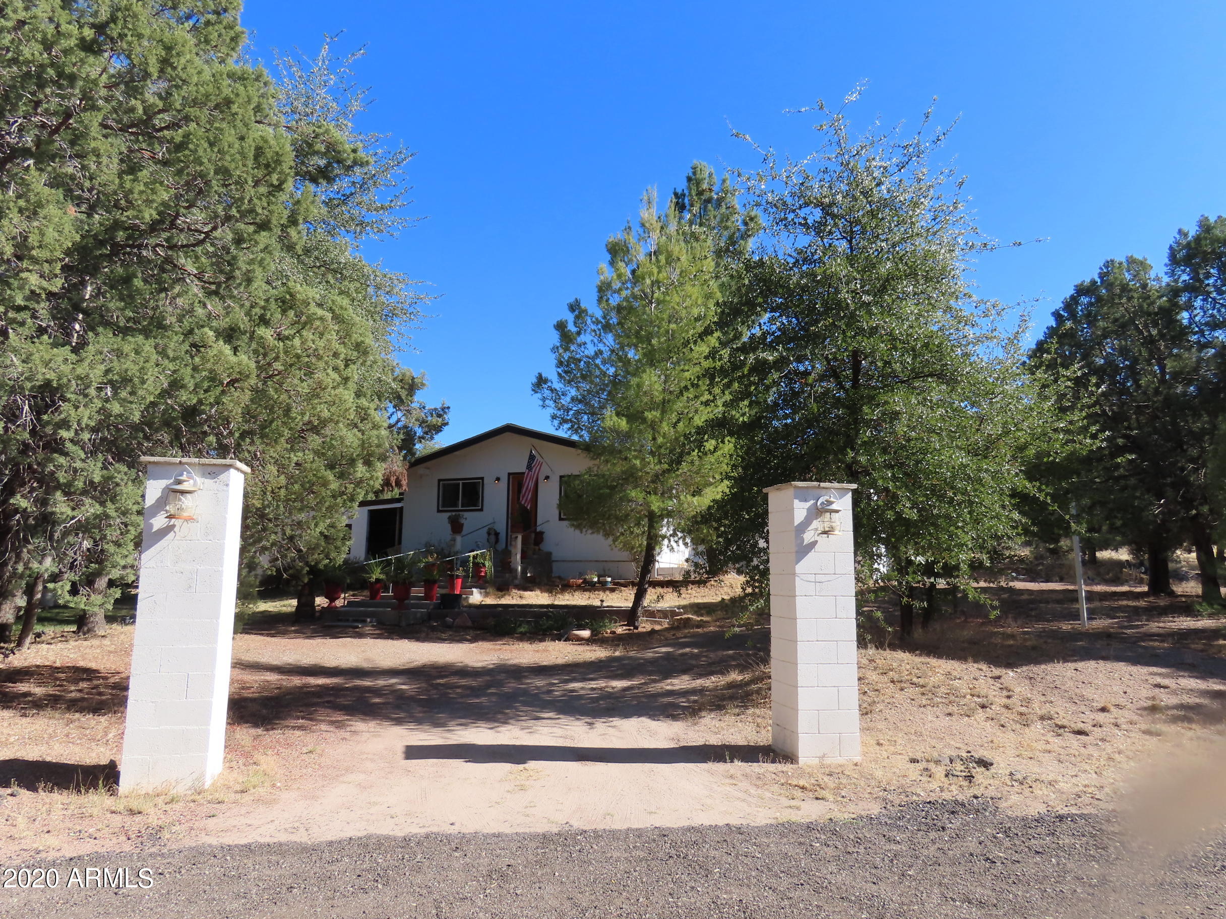 52187 East Black Jack Road Miami, AZ 85539 - Photo 2 of 38 IMG_1270