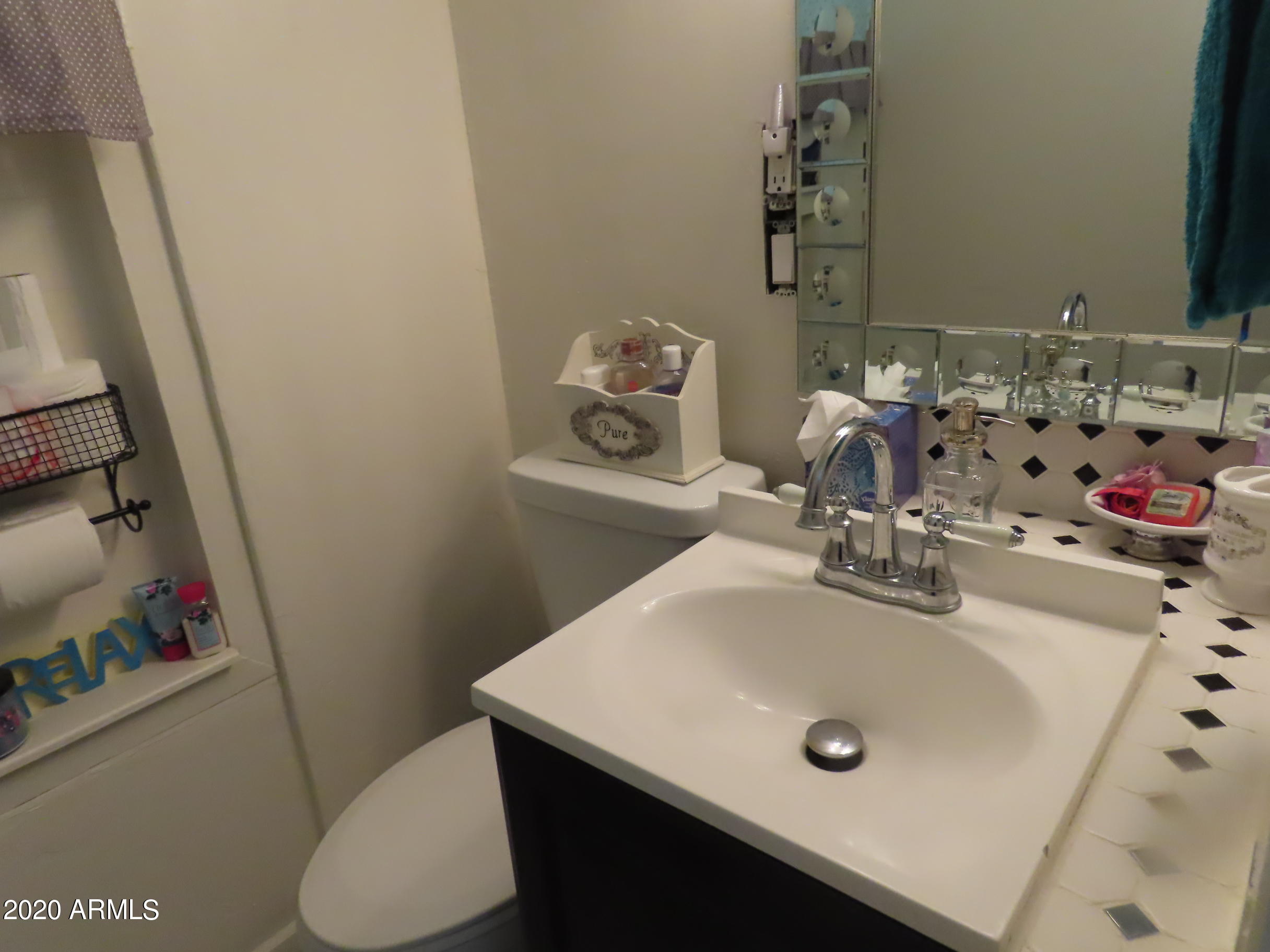 52187 East Black Jack Road Miami, AZ 85539 - Photo 22 of 38 IMG_1261