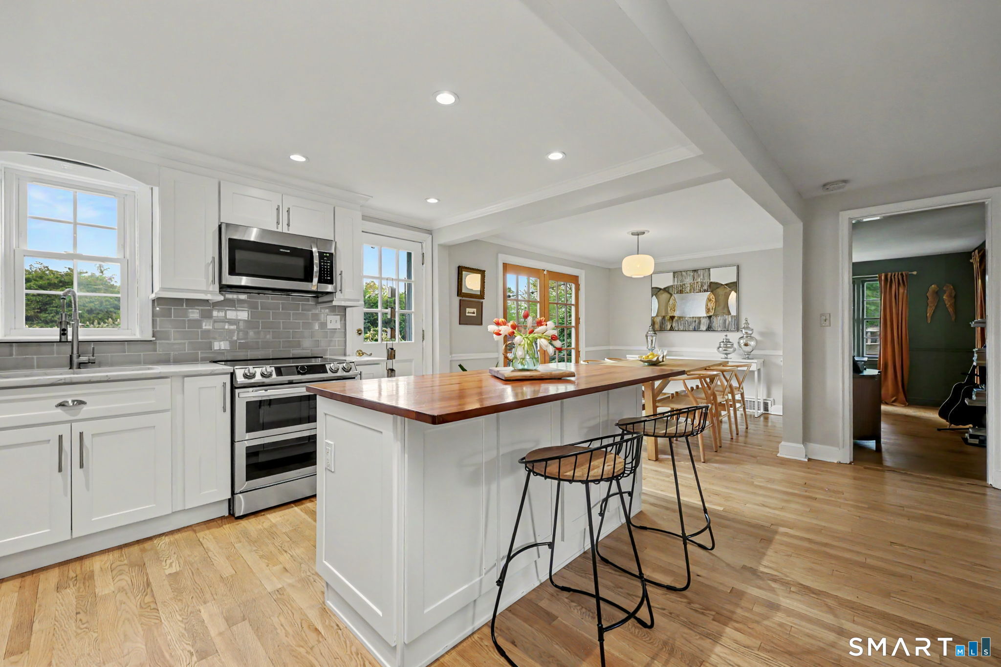 50 Crown Street Trumbull, CT 06611 - Photo 12 of 29