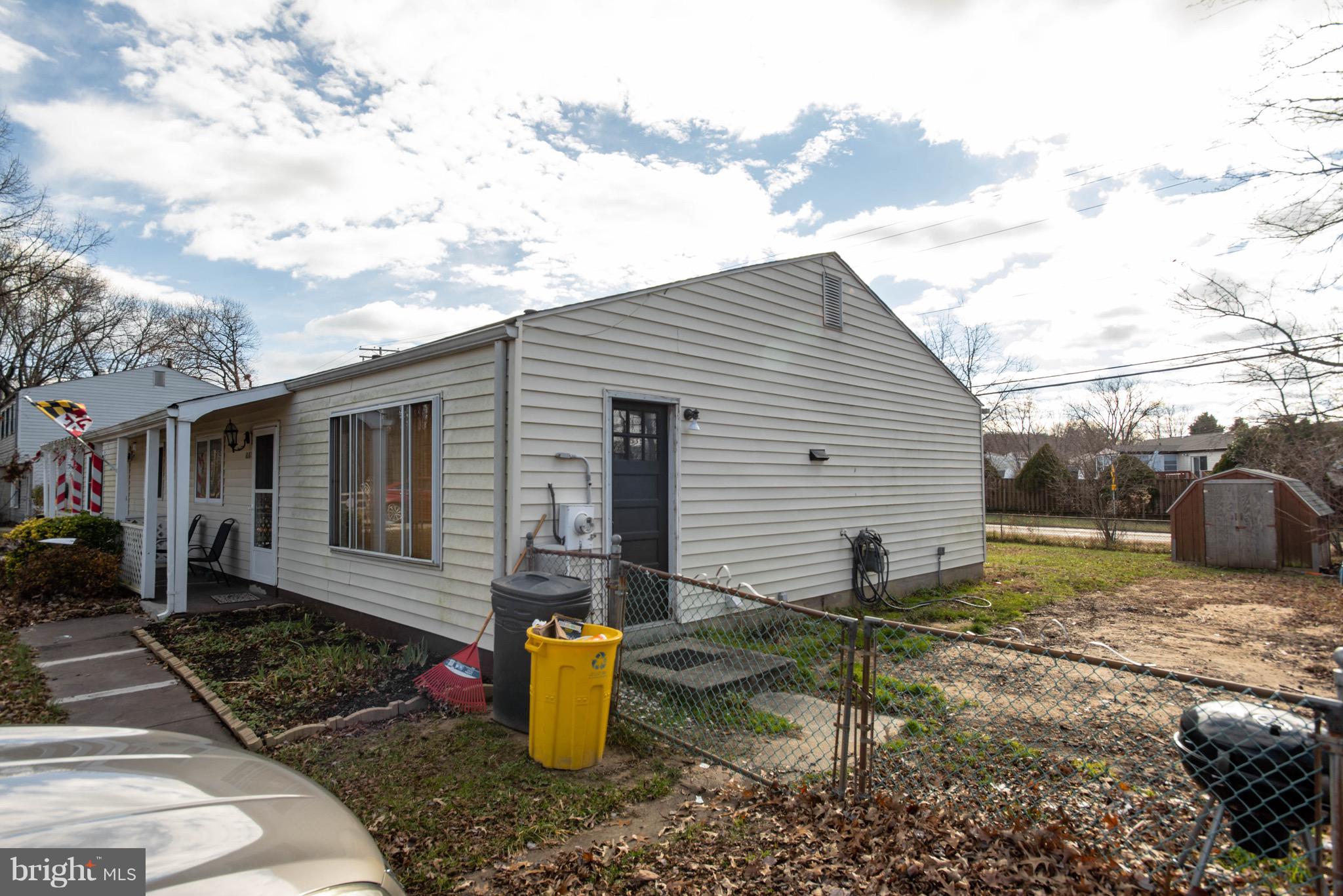 1081 Kings Road Pasadena, MD 21122 - Photo 2 of 33 Gallery Image 2