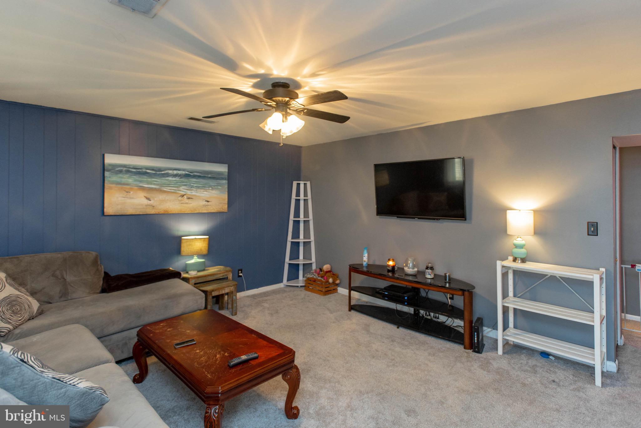 1081 Kings Road Pasadena, MD 21122 - Photo 3 of 33 Gallery Image 3
