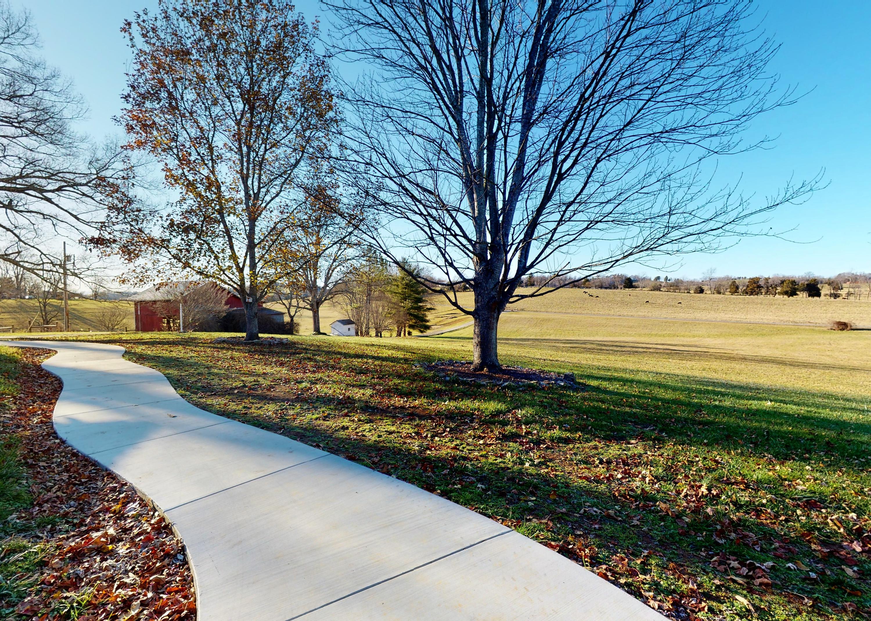 2127 Pisgah Road Greeneville, TN 37743 - Photo 2 of 72 Front Sidewalk
