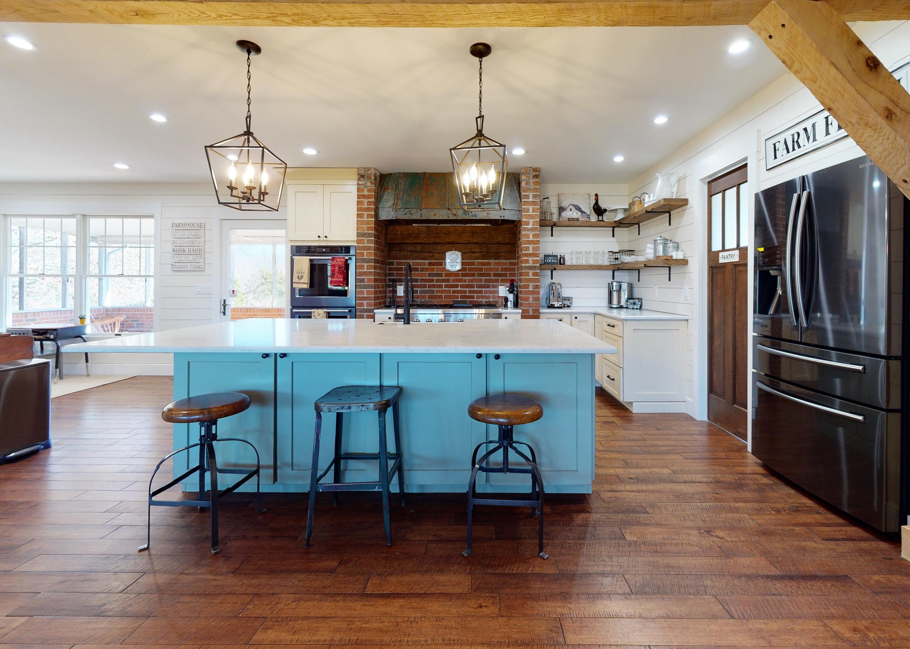 2127 Pisgah Road Greeneville, TN 37743 - Photo 22 of 72 Kitchen