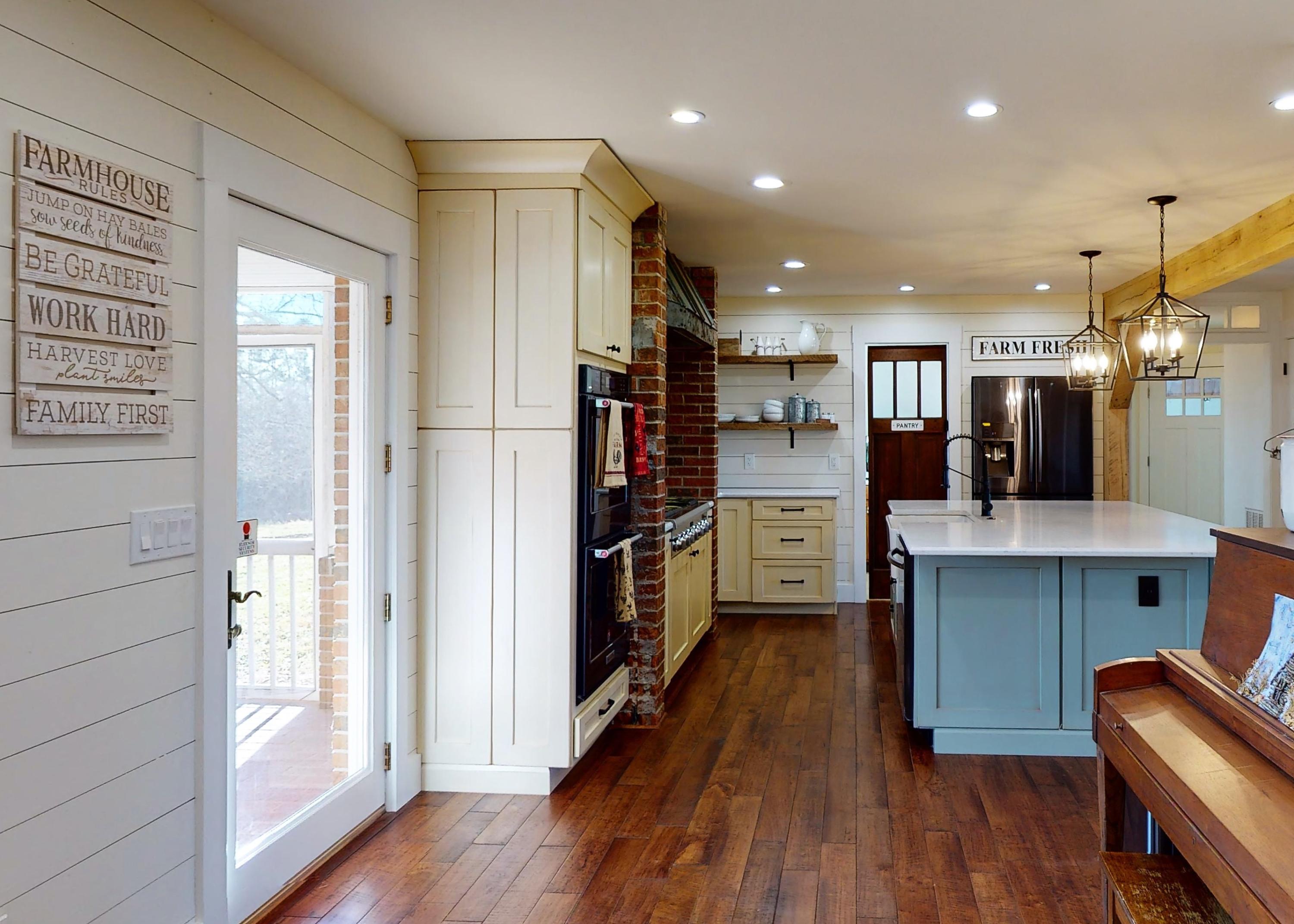 2127 Pisgah Road Greeneville, TN 37743 - Photo 24 of 72 Family