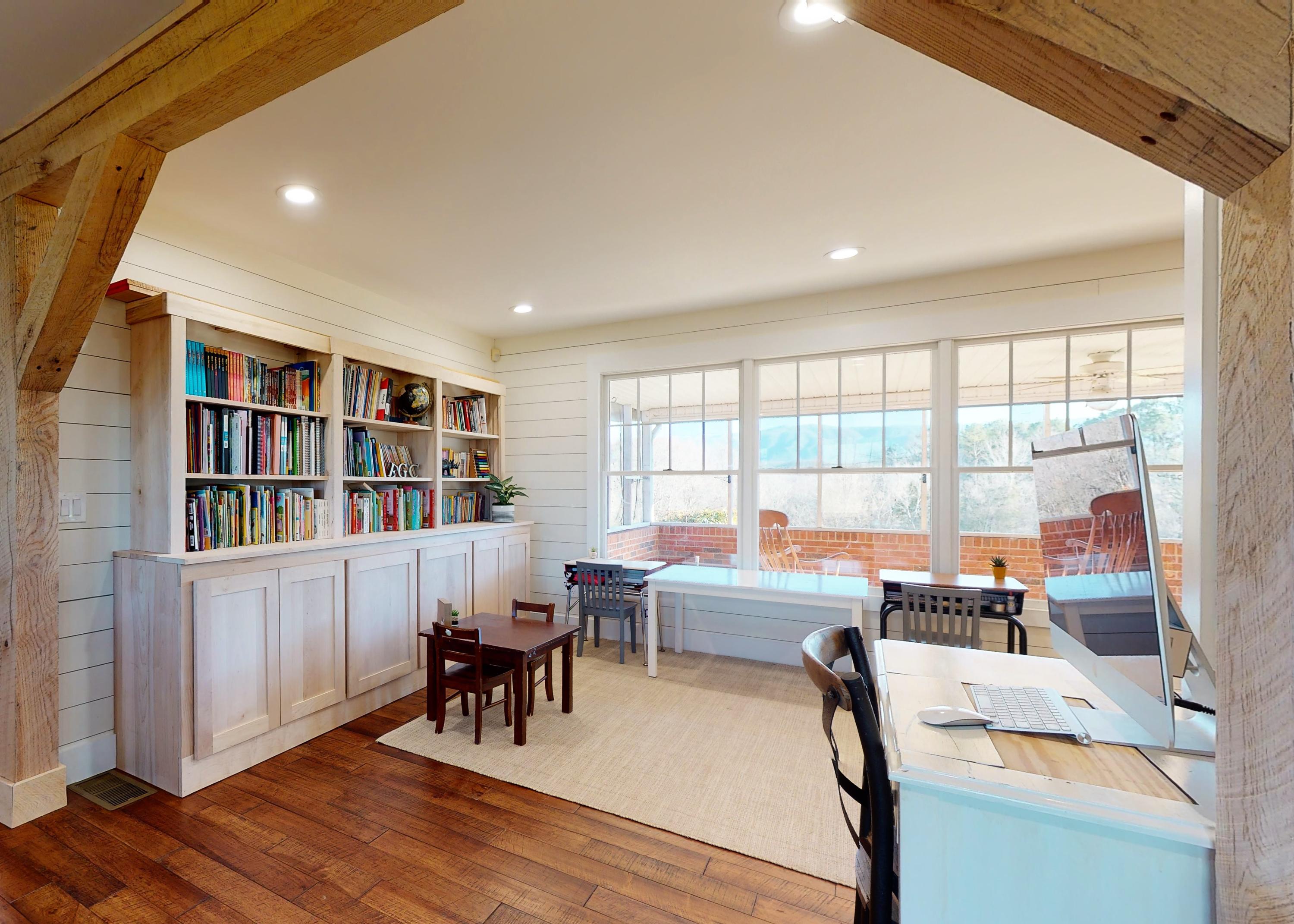 2127 Pisgah Road Greeneville, TN 37743 - Photo 26 of 72 Maple Built-In